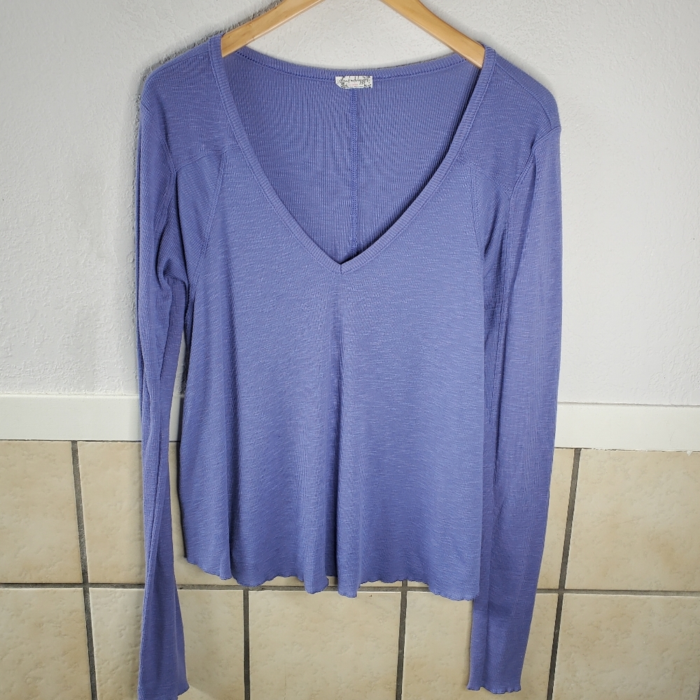 Free People purple V-neck thermal top Size M